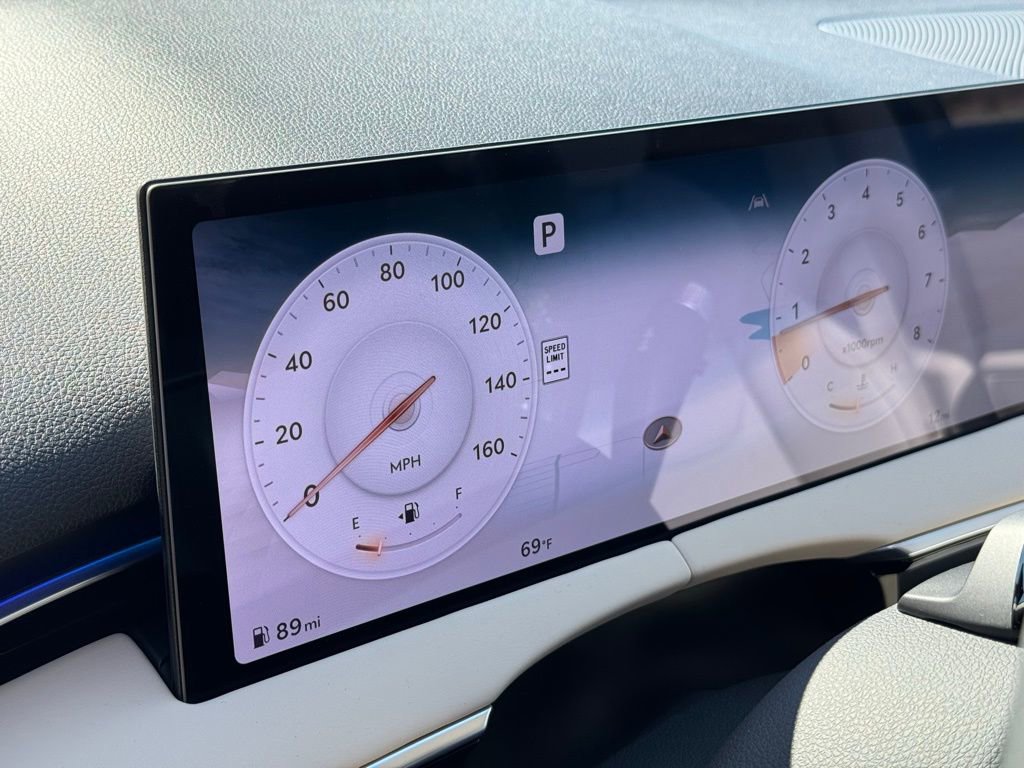 New 2026 Genesis GV70 2.5T Select image 21