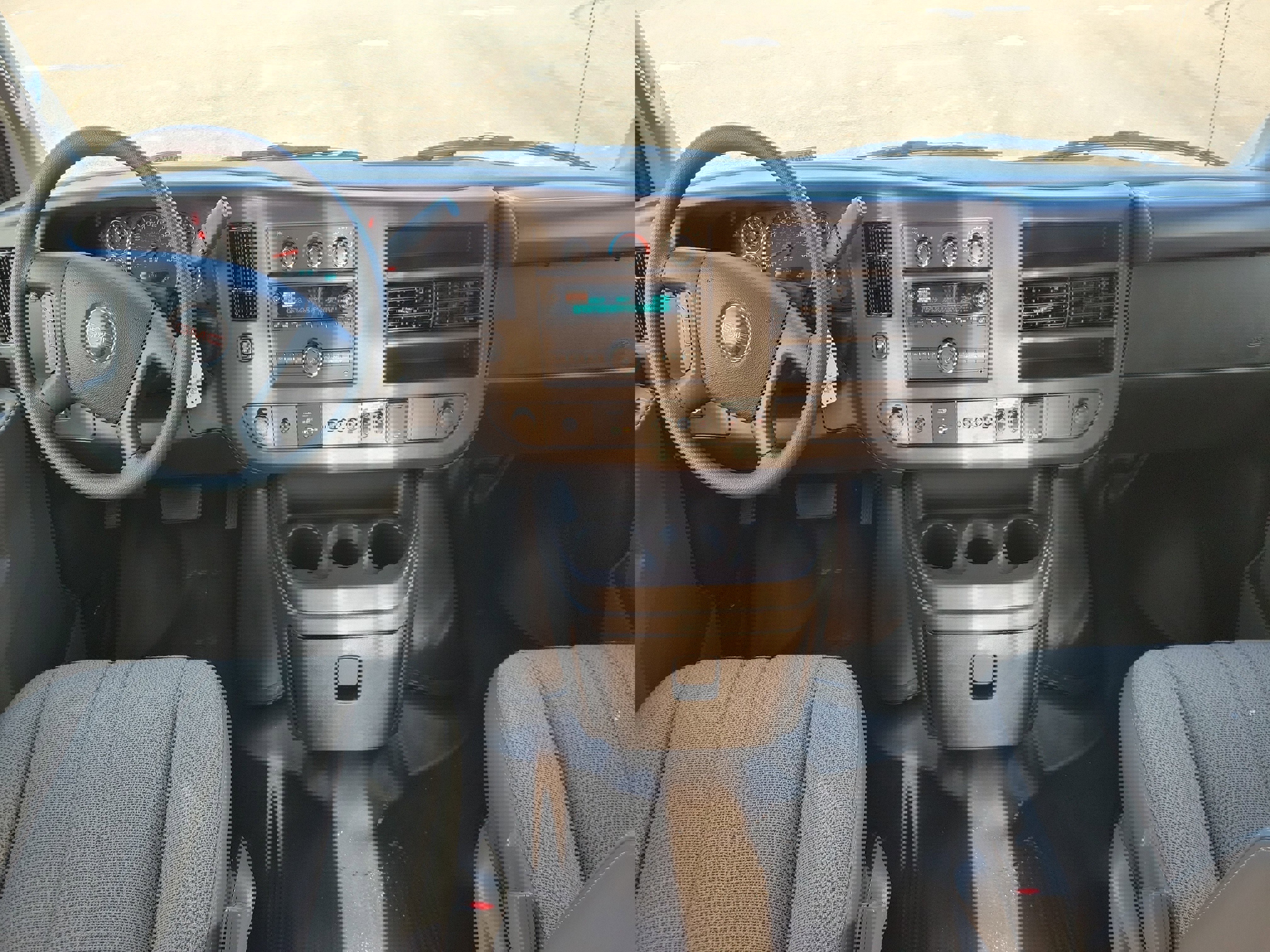 New 2025 GMC Savana 3500 w/ Power Convenience Package image 3