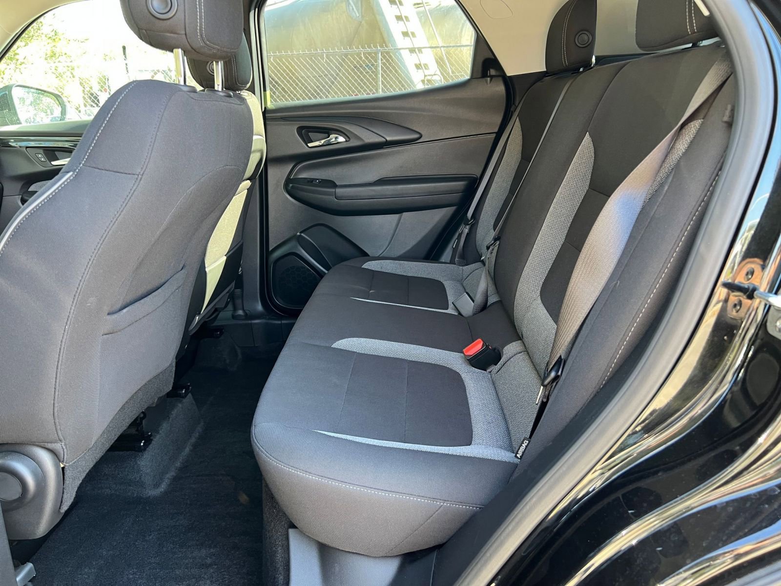 Used 2025 Chevrolet TrailBlazer LT image 25