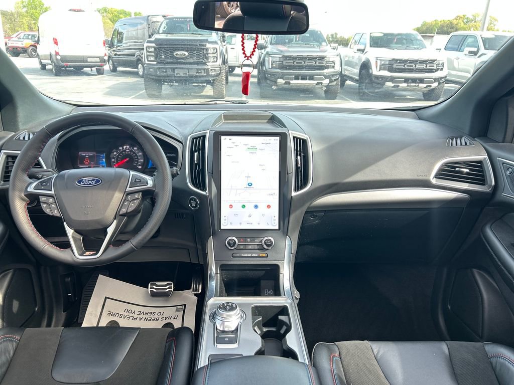 Used 2024 Ford Edge ST w/ Equipment Group 401A image 14