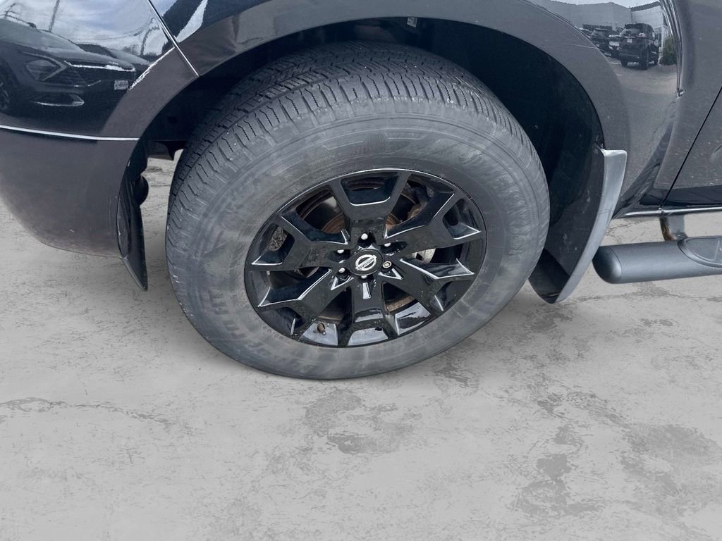 Used 2020 Nissan Frontier SV w/ Midnight Edition Floor Mats AWD/4WD image 11