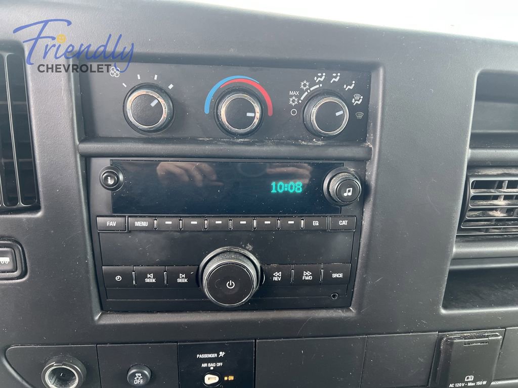 Used 2016 Chevrolet Express 3500 RWD image 19