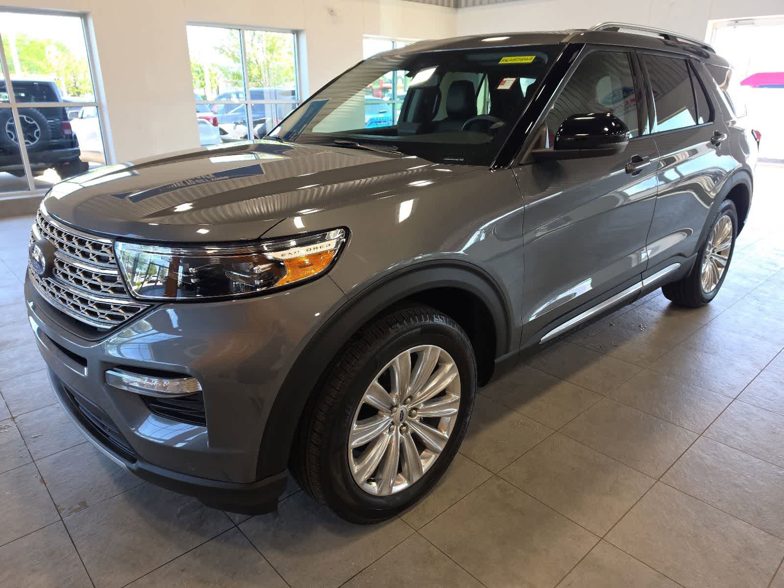 Used 2024 Ford Explorer Limited w/ Limited Technology Package AWD/4WD video 1