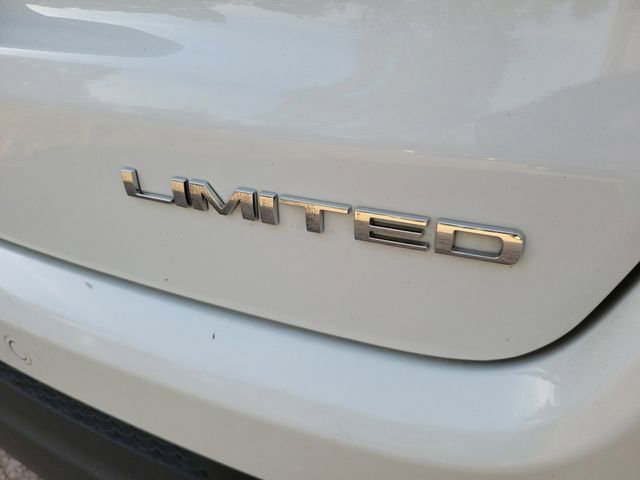 Used 2024 Jeep Compass Limited image 7