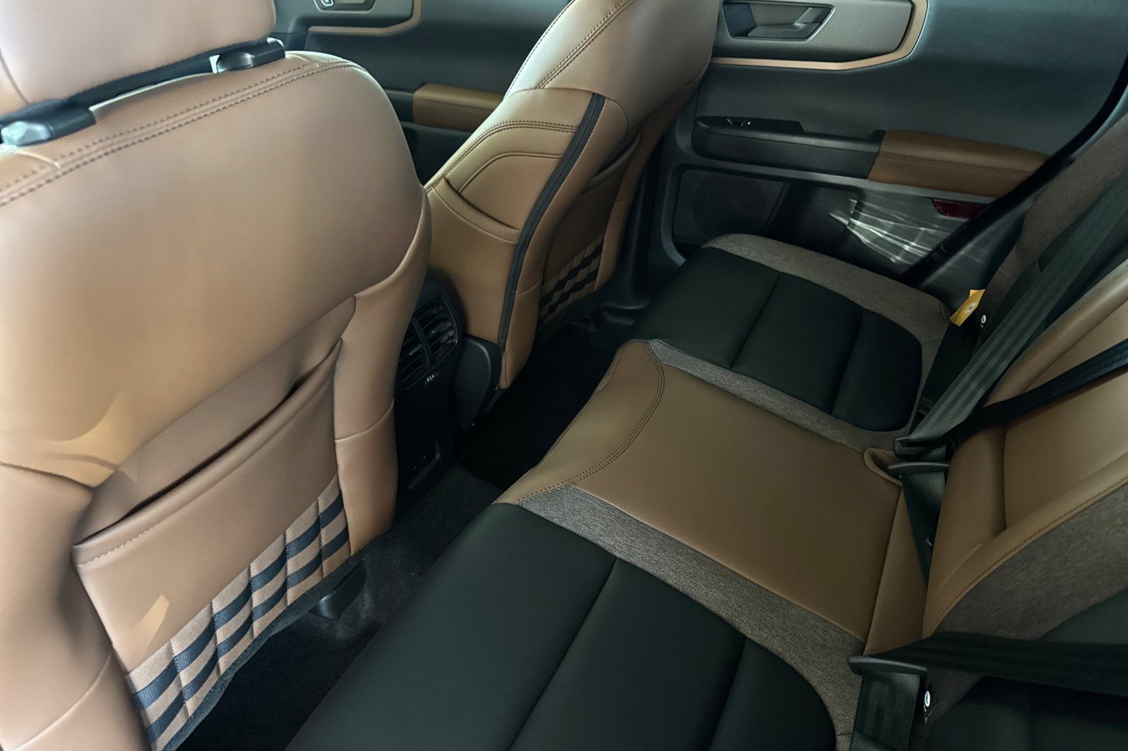 New 2026 Ford Bronco Sport Outer Banks w/ Outer Banks Tech Package+ AWD/4WD image 13
