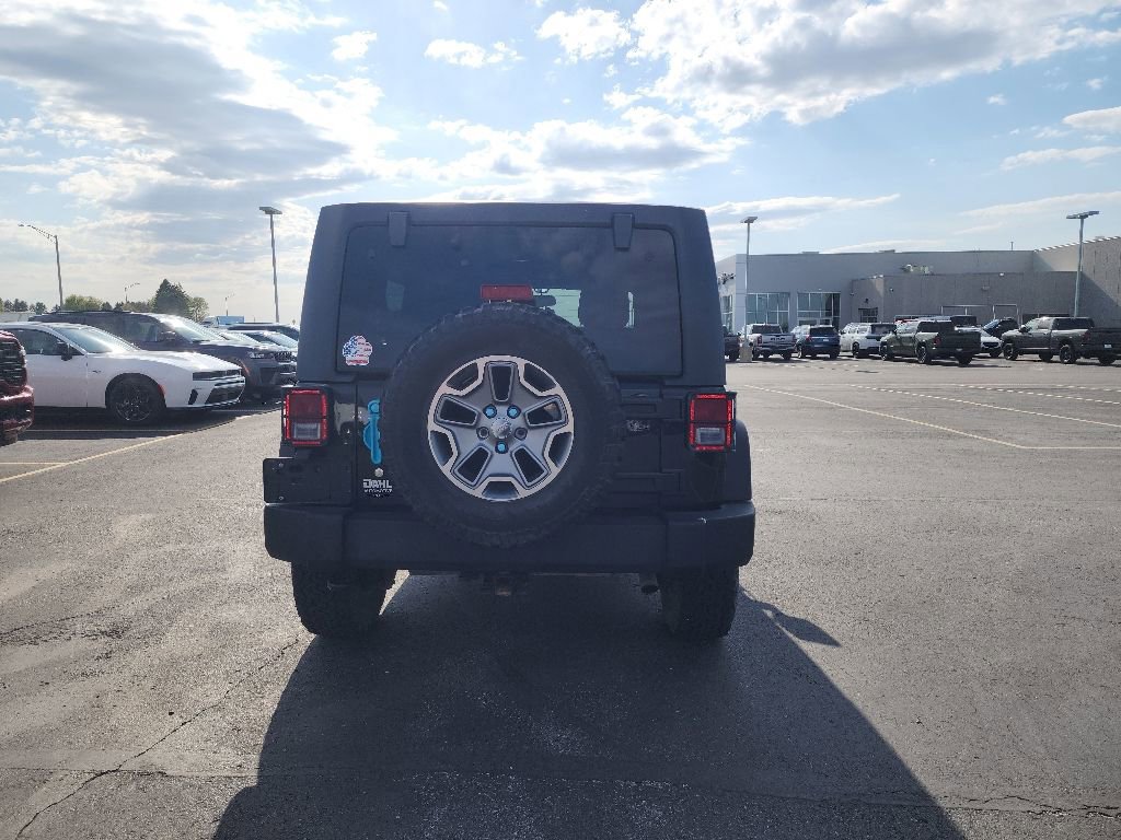 Used 2017 Jeep Wrangler Unlimited Rubicon w/ Dual Top Group AWD/4WD image 3