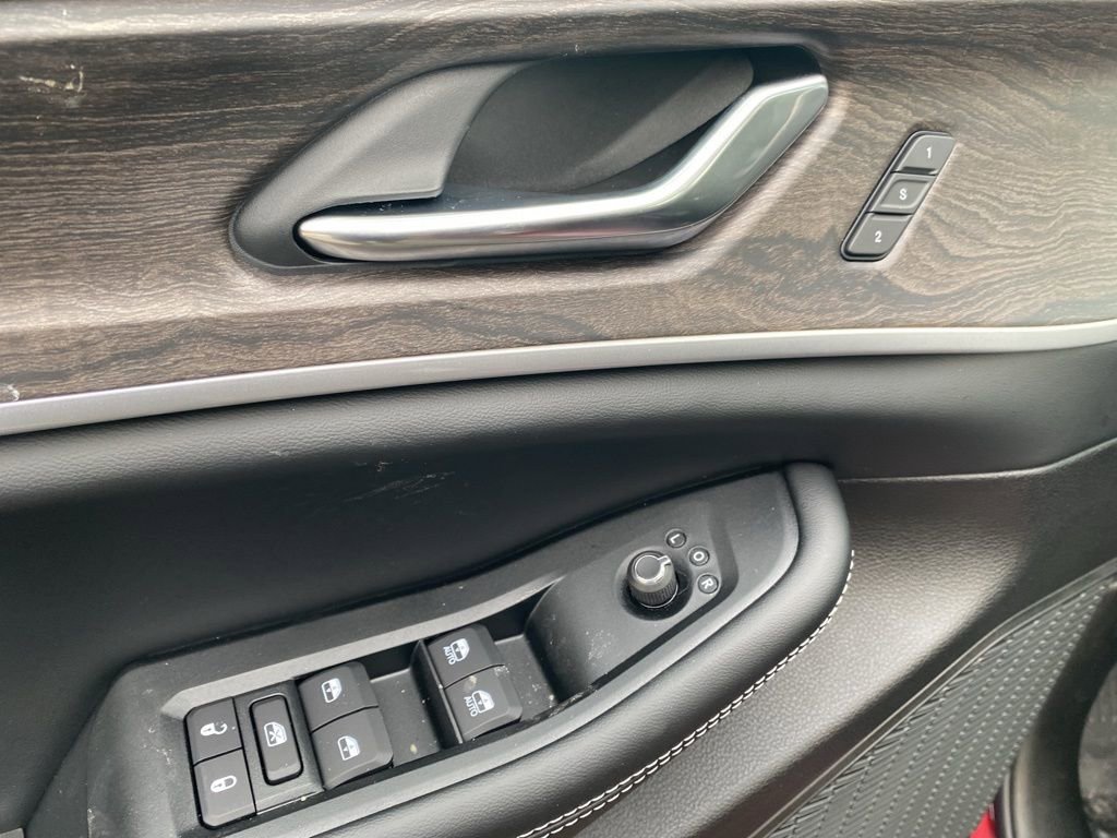 New 2025 Jeep Grand Cherokee L Limited w/ Black Appearance Package AWD/4WD image 28