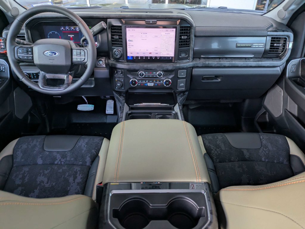 Used 2026 Ford F250 Lariat w/ Black Appearance Package AWD/4WD image 18
