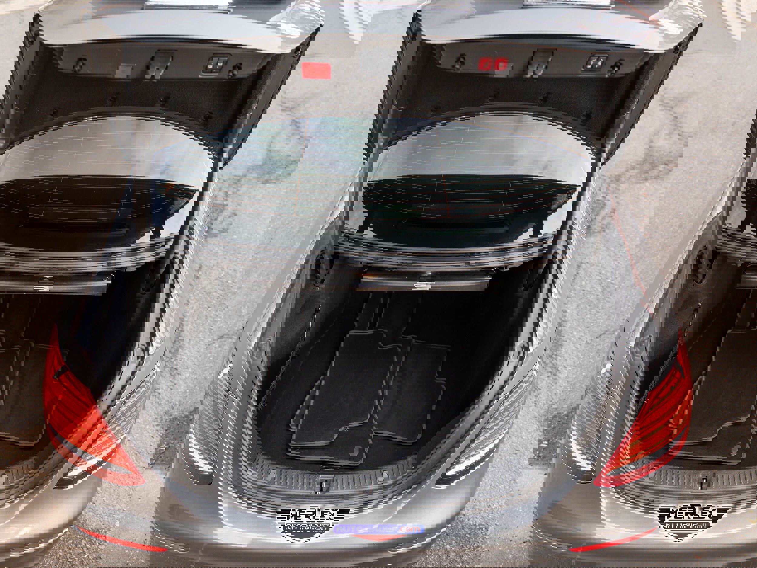 Used 2018 Mercedes-Benz E 400 400 4MATIC AMG Package w/ Premium 3 Package image 46