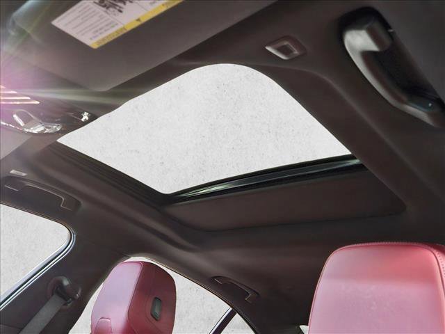 Used 2024 BMW 530i 530i w/ M Sport Package image 16