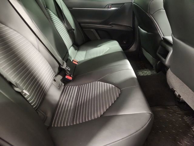 Used 2022 Toyota Camry SE w/ Convenience Package FWD image 24