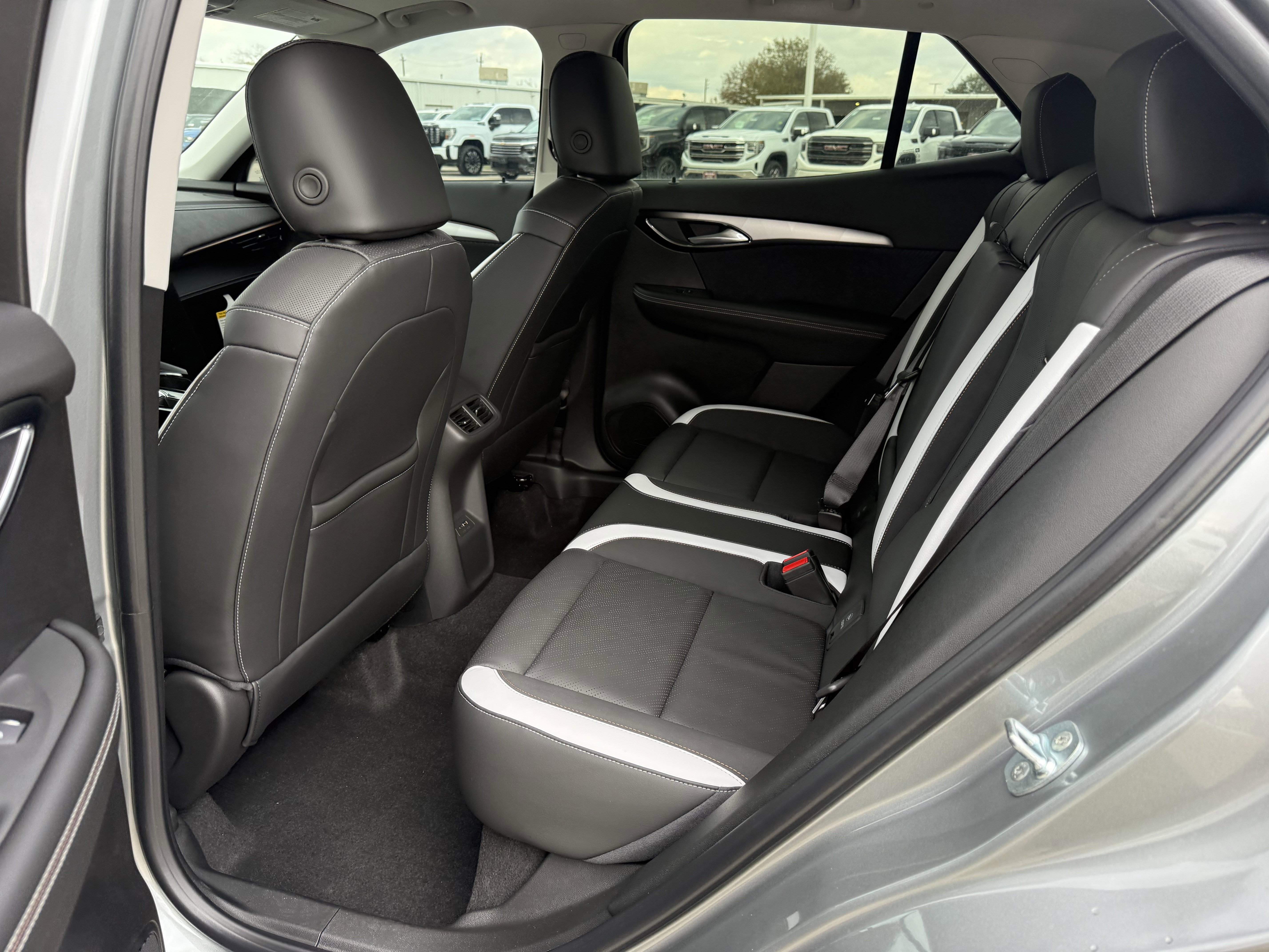 New 2026 Buick Envision Sport Touring image 23