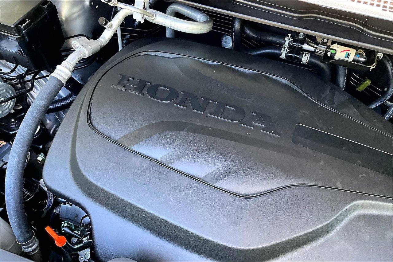 Used 2024 Honda Odyssey EX image 31