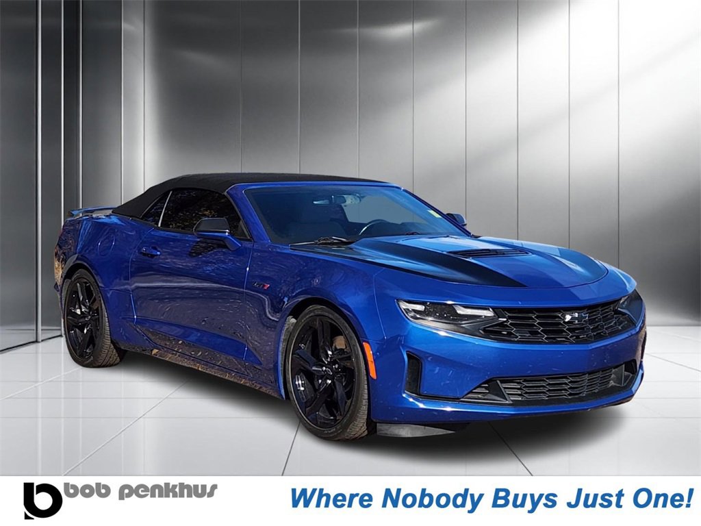 Used 2021 Chevrolet Camaro LT w/ Technology Package