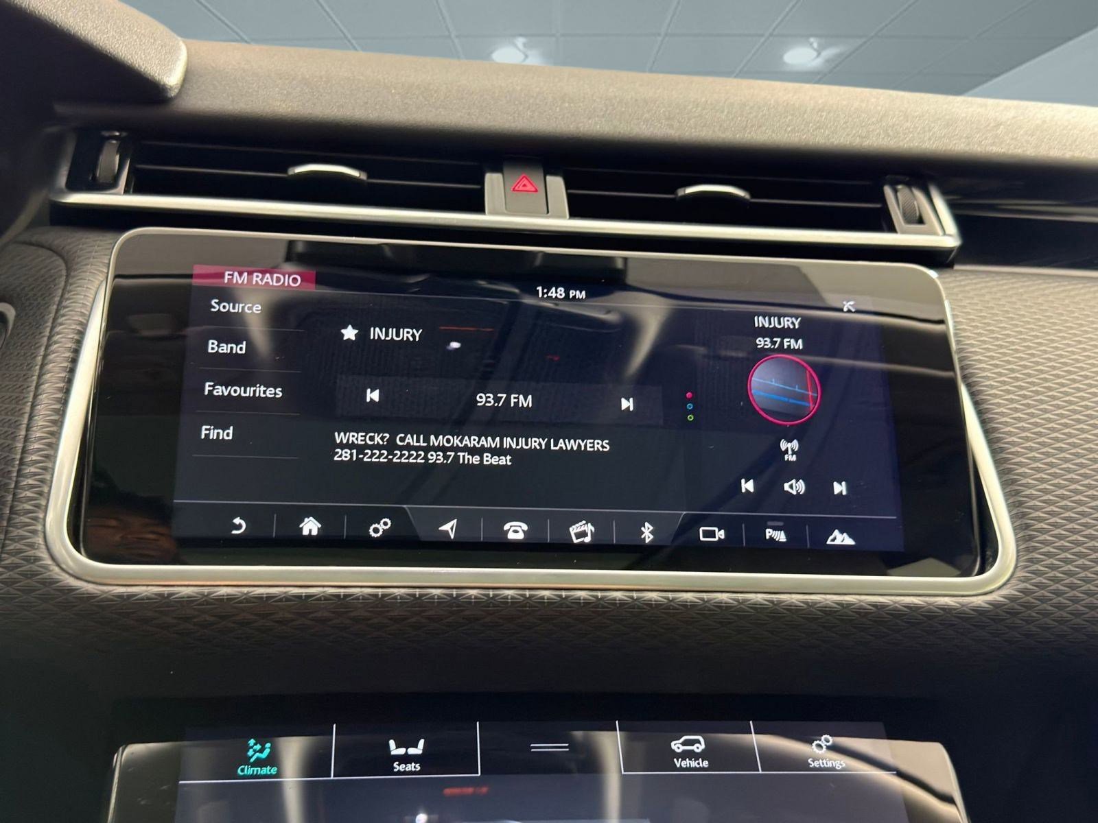 Used 2020 Land Rover Range Rover Velar S image 26