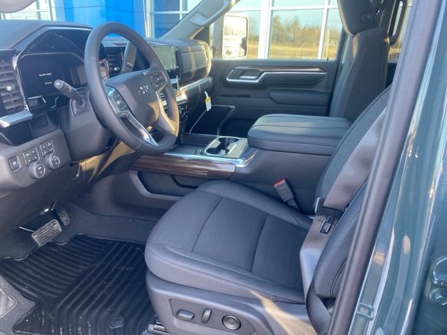 New 2026 Chevrolet Silverado 3500 LT w/ Trail Boss Package image 10