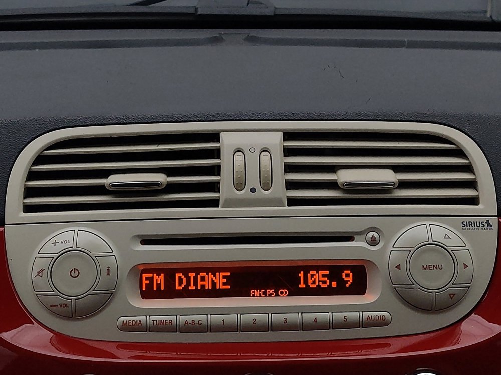 Used 2015 FIAT 500 Sport w/ Comfort/Convenience Group image 25