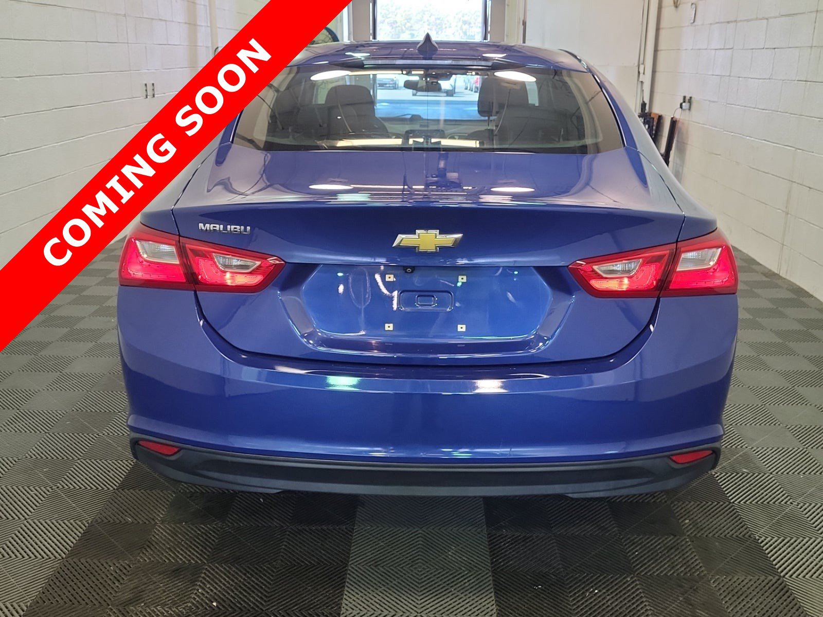 Used 2023 Chevrolet Malibu LS FWD image 4