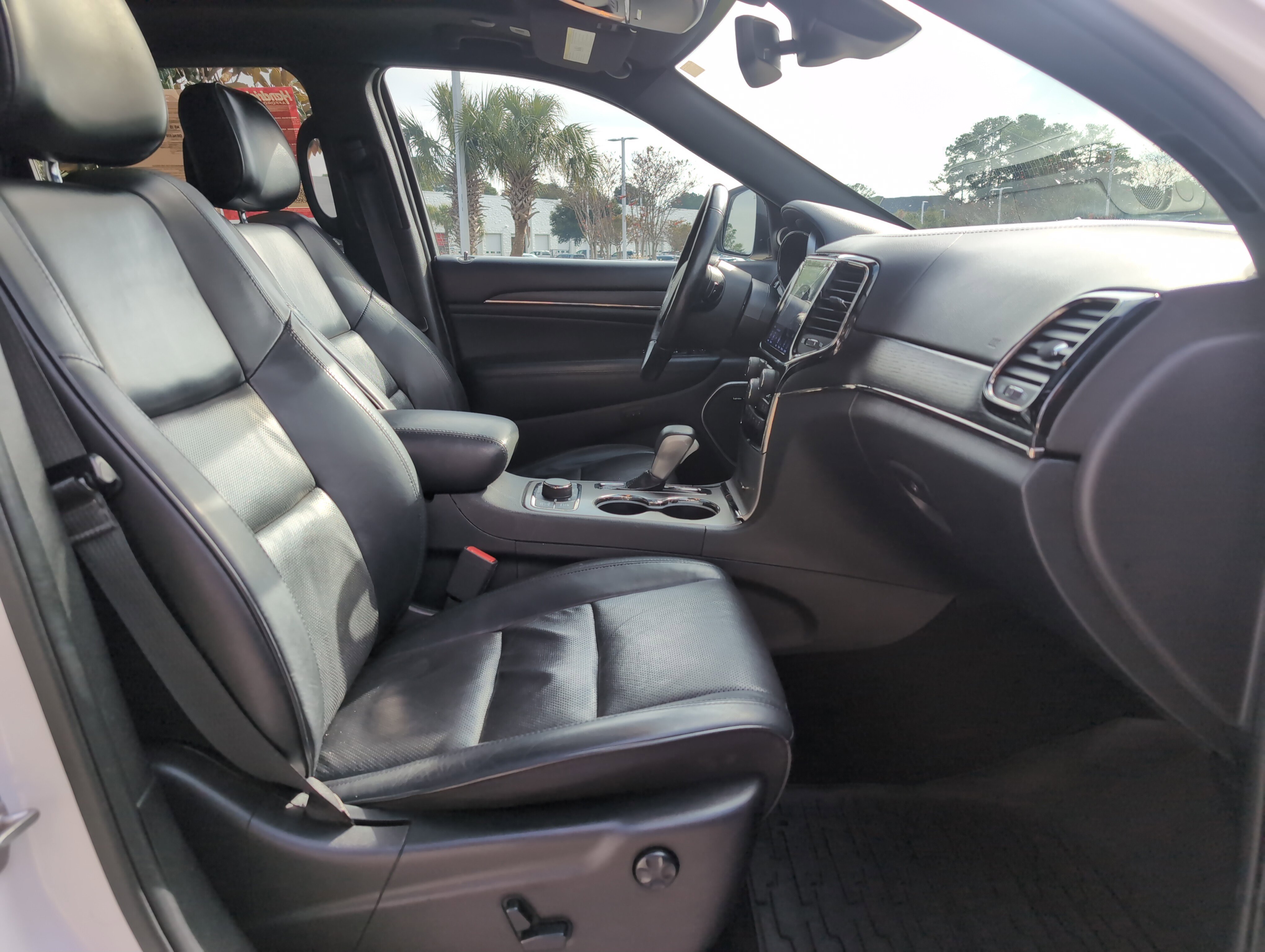 Used 2020 Jeep Grand Cherokee High Altitude image 33