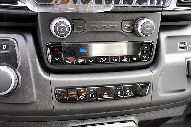 New 2024 RAM ProMaster 3500 w/ Delivery Van Package image 35