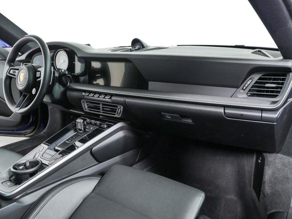 Used 2023 Porsche 911 Carrera RWD image 21