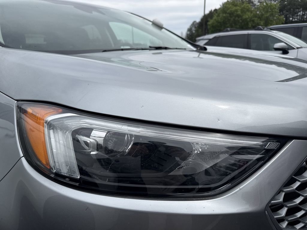 Used 2023 Ford Edge SEL w/ Convenience Package image 19