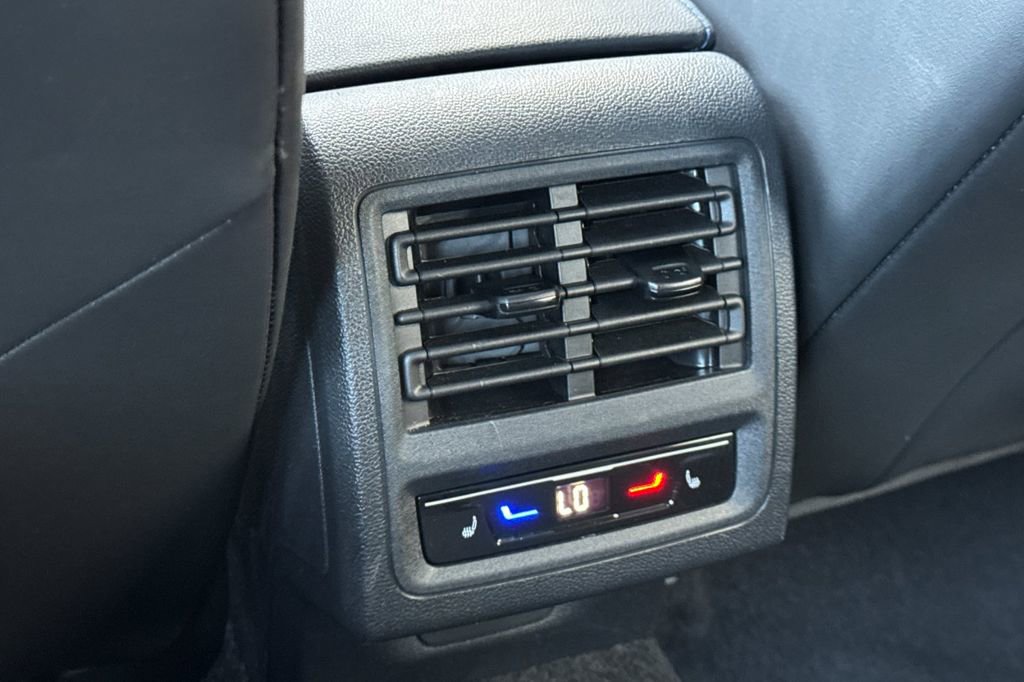 Used 2024 Volkswagen Golf R image 16