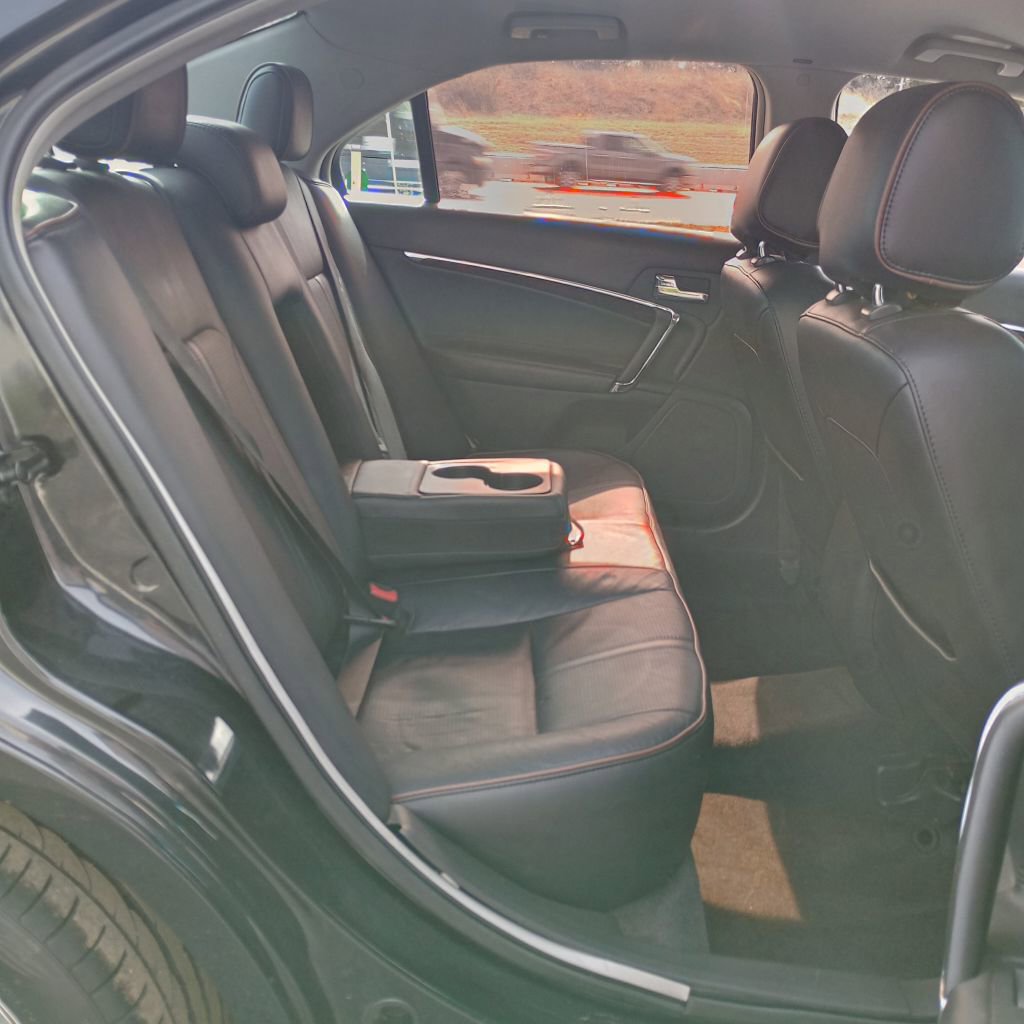 Used 2012 Lincoln MKZ image 20