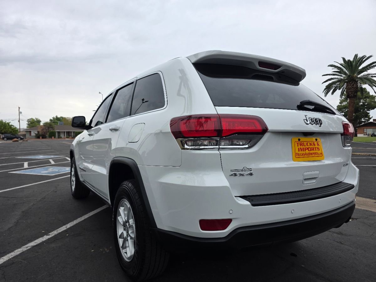 Used 2020 Jeep Grand Cherokee Laredo image 10