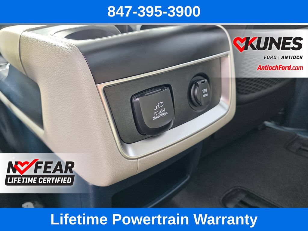 Used 2025 Kia Carnival SX Prestige FWD image 25