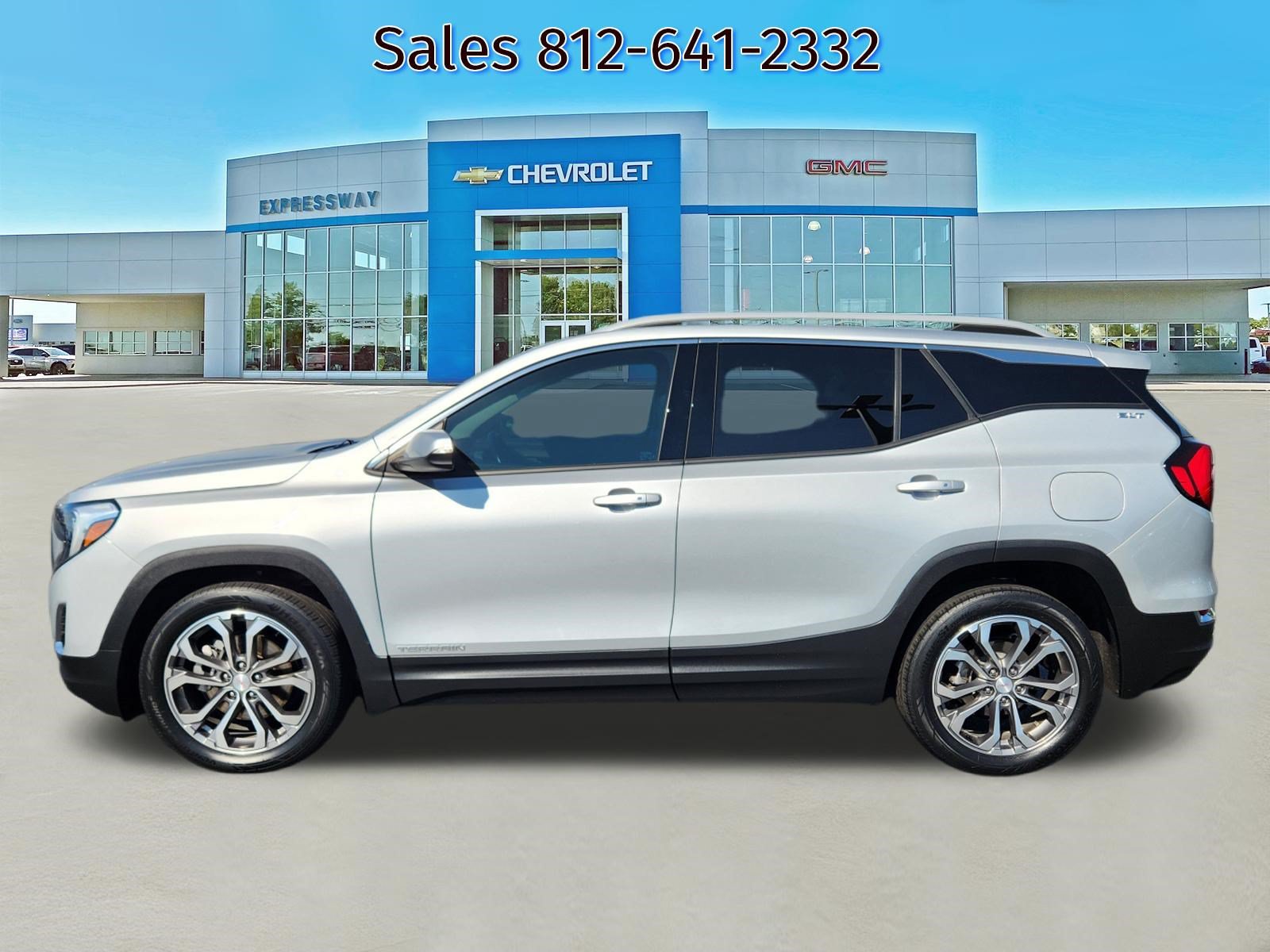 Used 2020 GMC Terrain SLT w/ Preferred Package FWD image 4