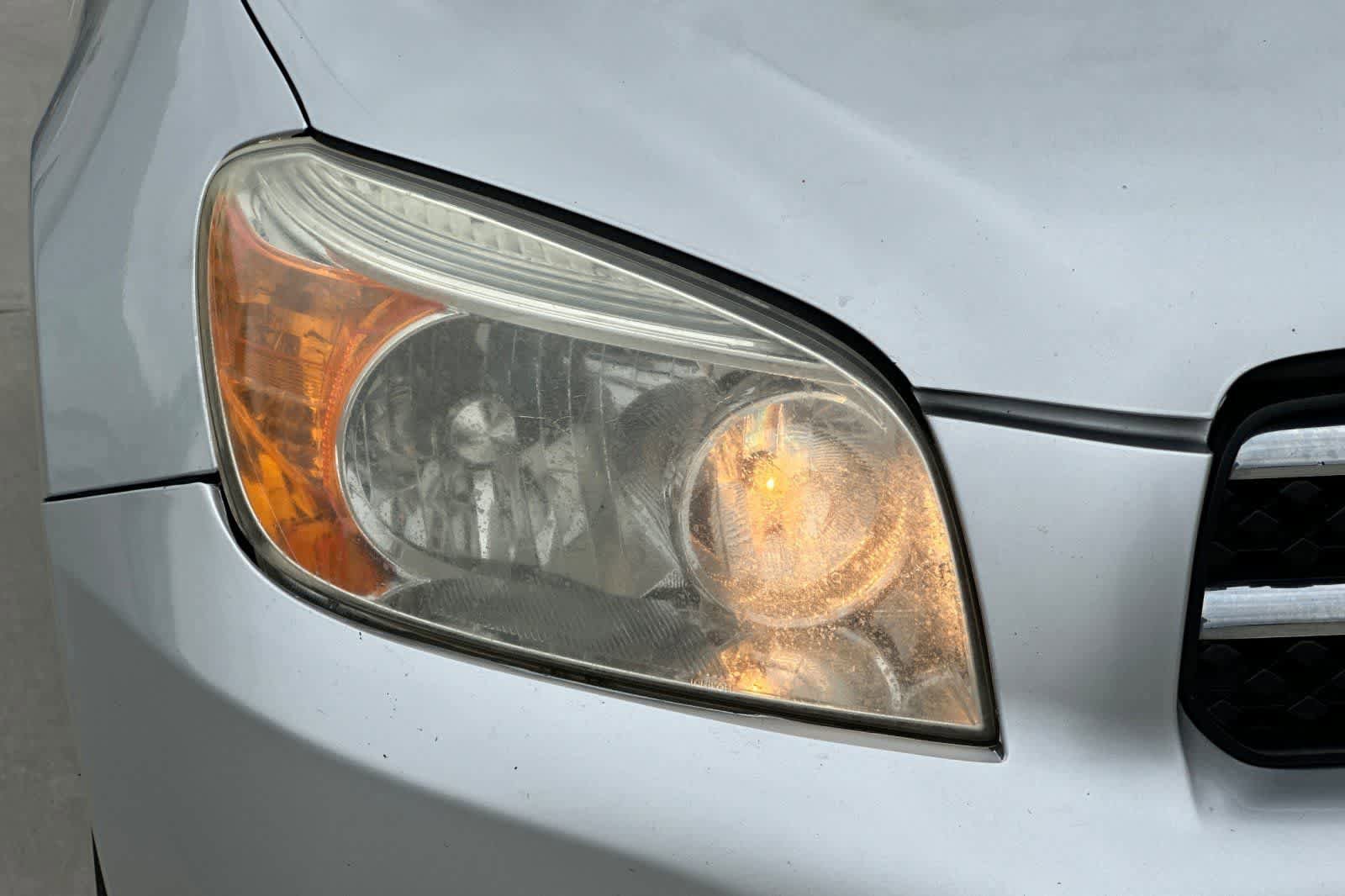 Used 2008 Toyota RAV4 Limited FWD image 31