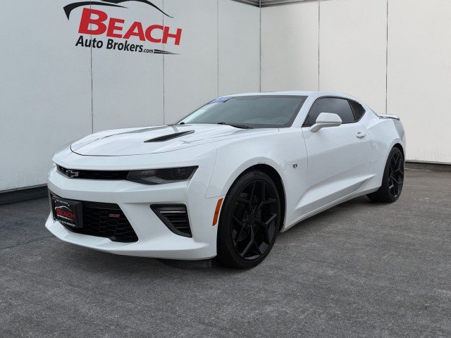 Used 2018 Chevrolet Camaro SS RWD image 1