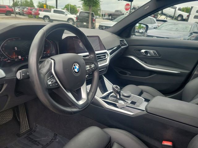 Used 2019 BMW 330i Sedan w/ Convenience Package RWD image 10