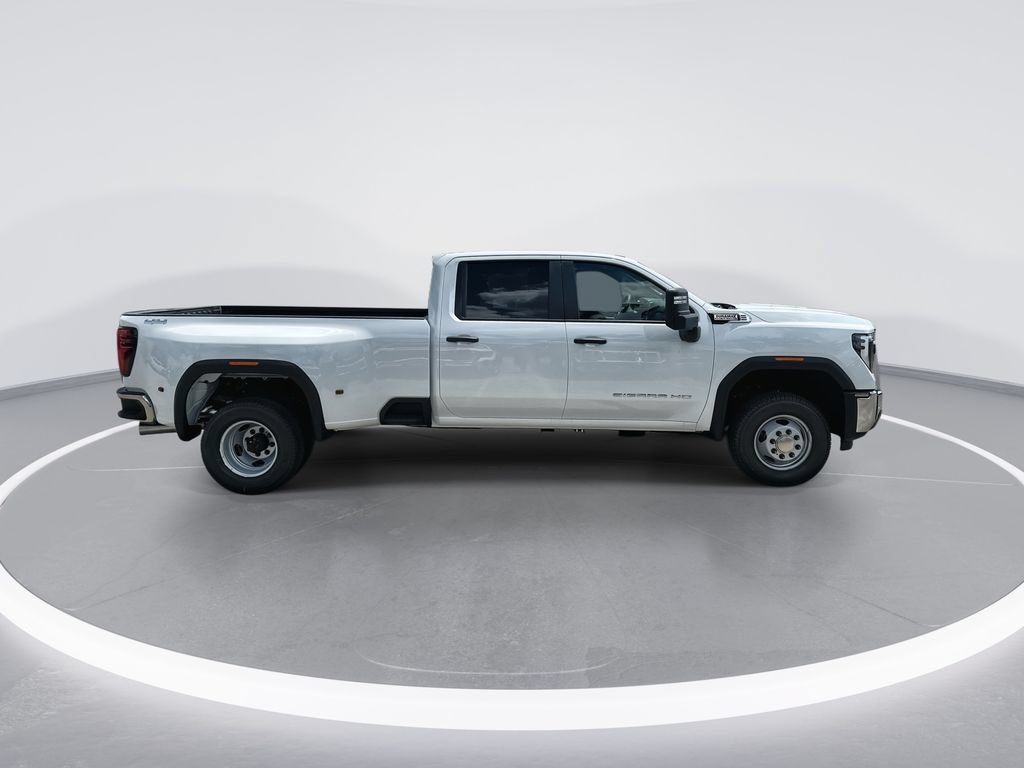 New 2026 GMC Sierra 3500 Pro w/ 1SA Pro Safety Plus Package AWD/4WD image 9