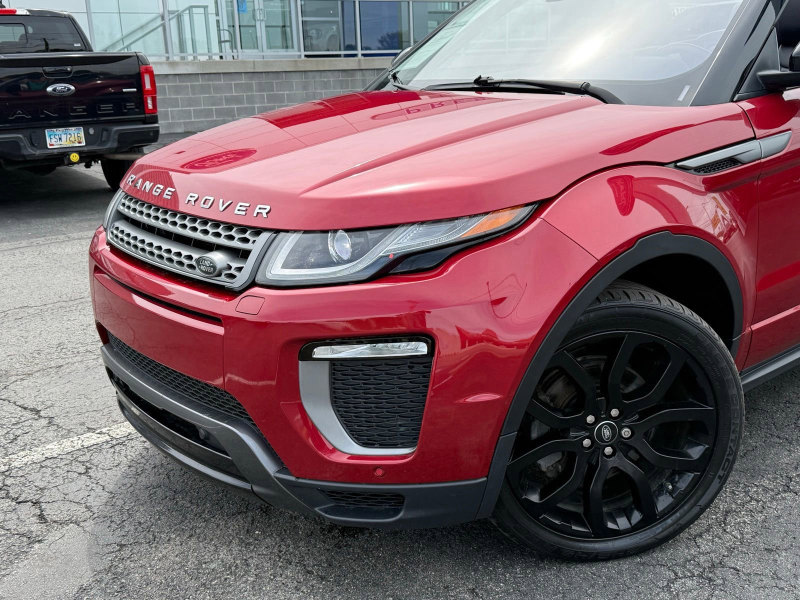 Used 2017 Land Rover Range Rover Evoque SE Dynamic AWD/4WD image 21