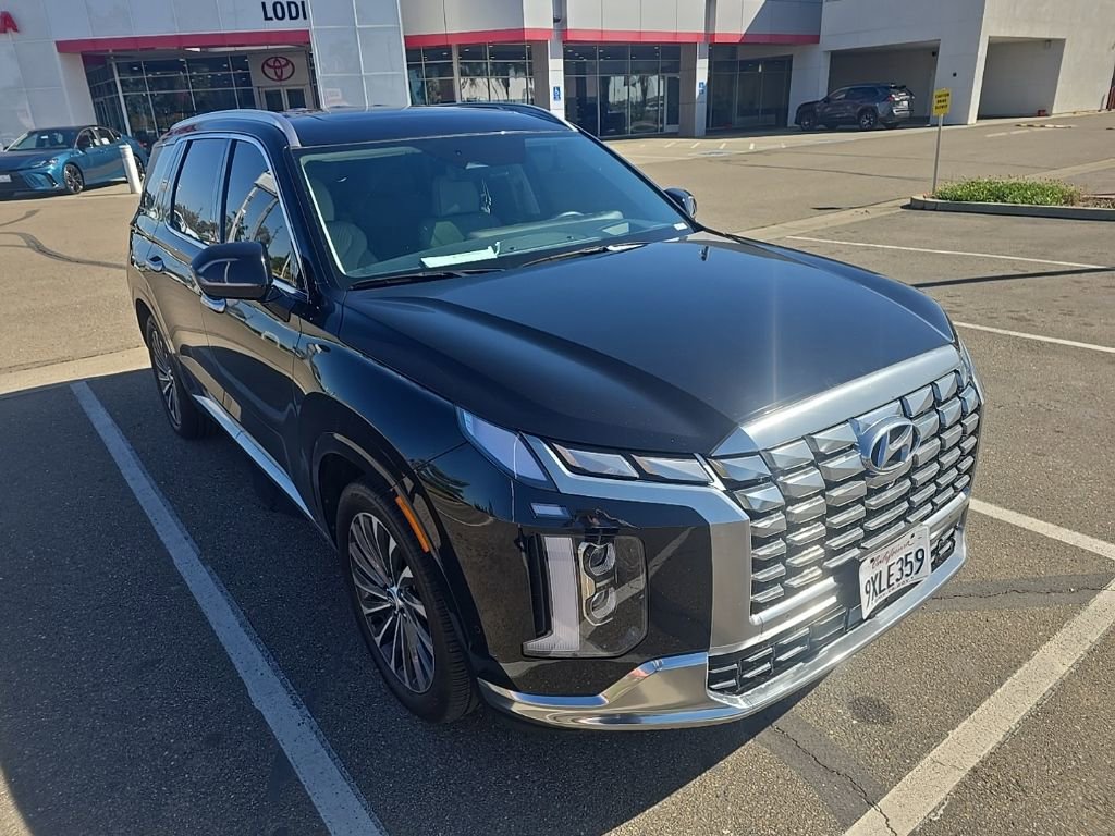 Used 2025 Hyundai Palisade Calligraphy image 7