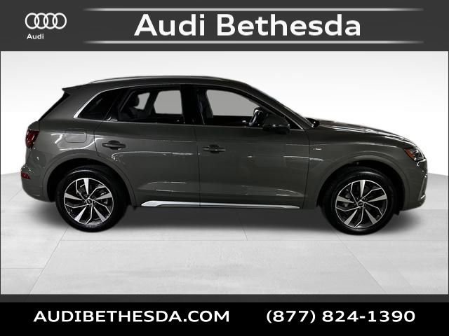 Used 2023 Audi Q5 2.0T Premium w/ Convenience Package image 8