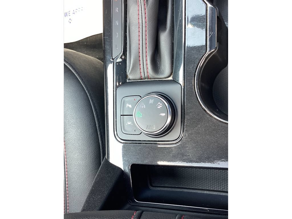Used 2020 Chevrolet Blazer RS AWD/4WD image 34