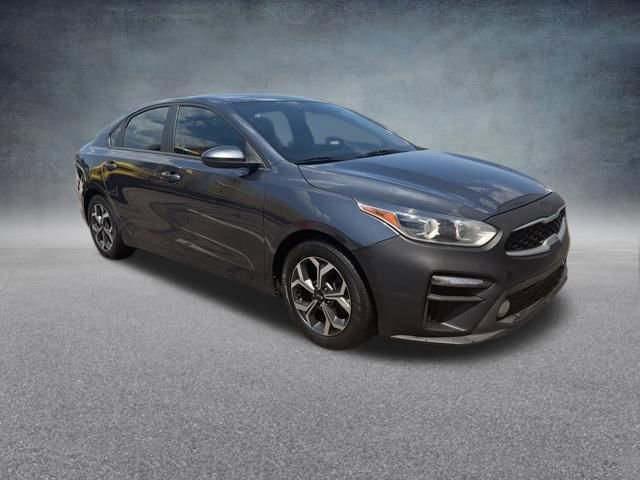 Used 2020 Kia Forte LXS FWD image 4