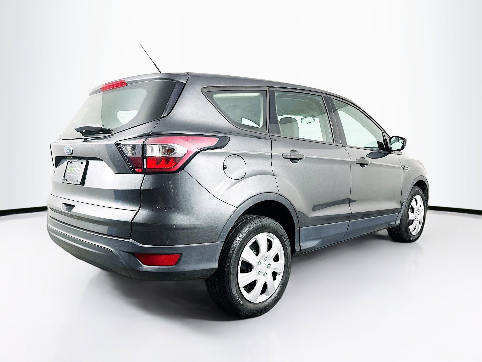 Used 2018 Ford Escape S image 9