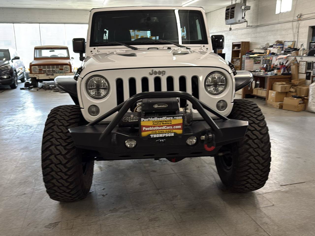 Used 2016 Jeep Wrangler Unlimited Rubicon AWD/4WD image 6