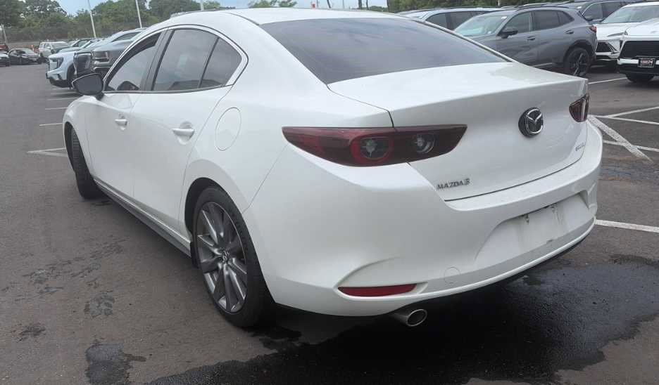 Used 2024 MAZDA MAZDA3 s FWD image 6