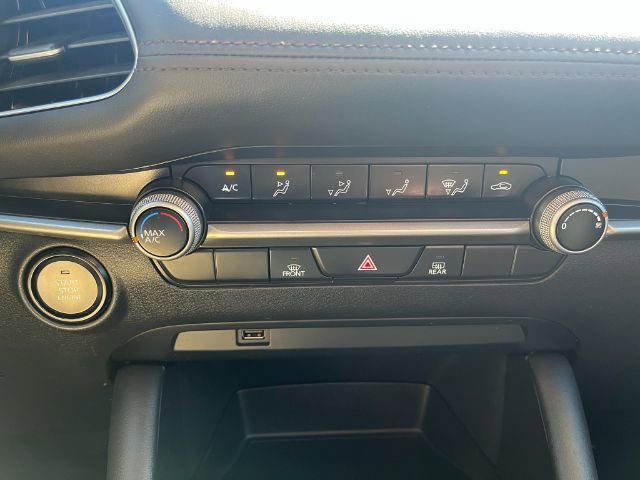 Used 2021 MAZDA MAZDA3 s image 21