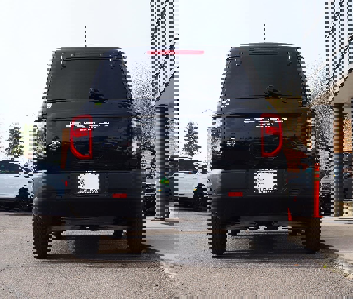 Used 2023 Ford Bronco Sport Outer Banks w/ Tech Package image 12