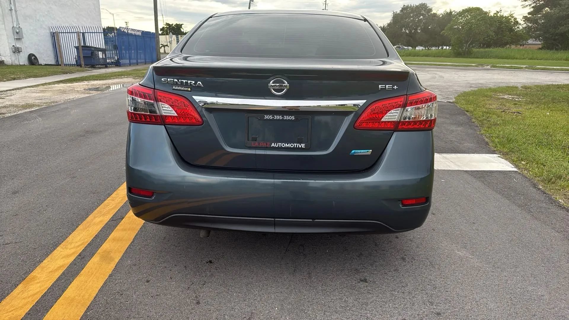 Used 2013 Nissan Sentra FE+ SV FWD image 4
