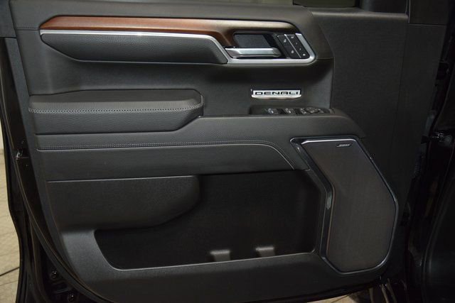 Used 2025 GMC Sierra 1500 Denali w/ Denali Reserve Package image 45