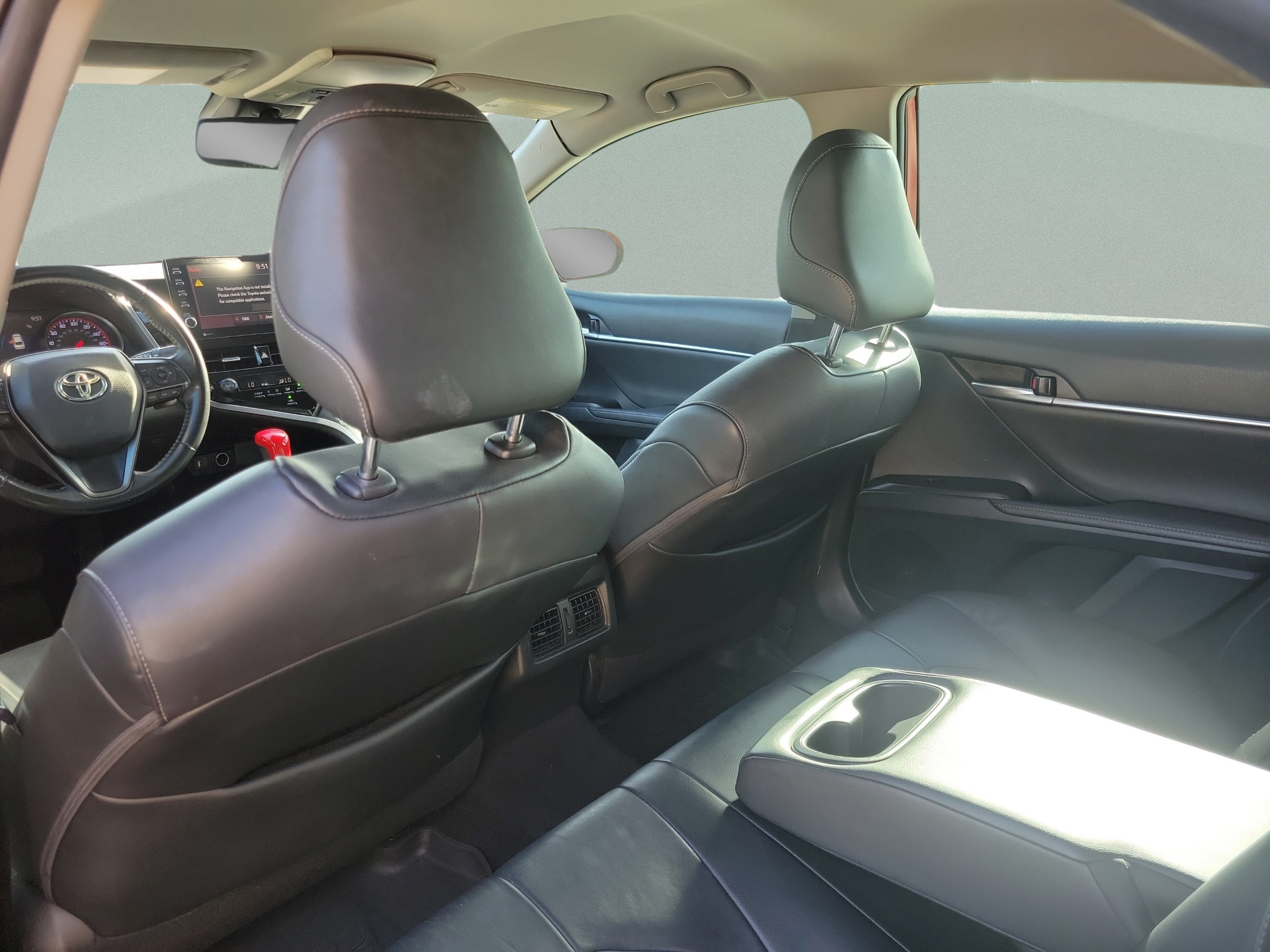 Used 2021 Toyota Camry XSE FWD image 20