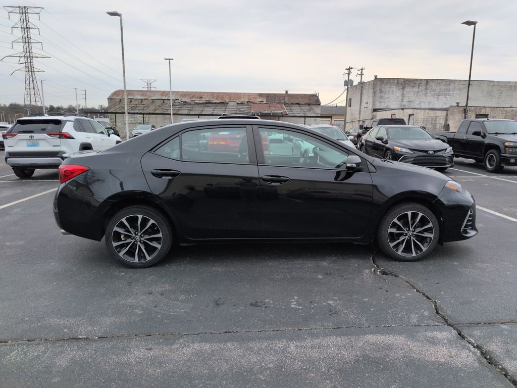 Used 2017 Toyota Corolla SE w/ Carpet Mat Package (TMS) image 7