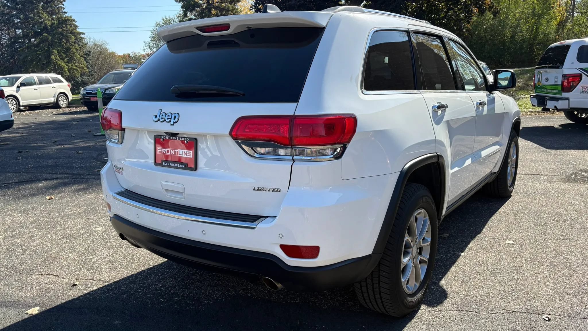 Used 2014 Jeep Grand Cherokee Limited AWD/4WD image 9